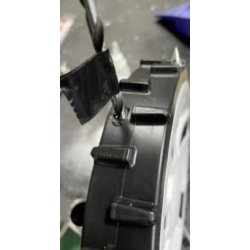 UNIVERSAL PIGGESKRUER FOR ROBOTPL�NEKLIPPER  (1 S�T M. 40 STK.)